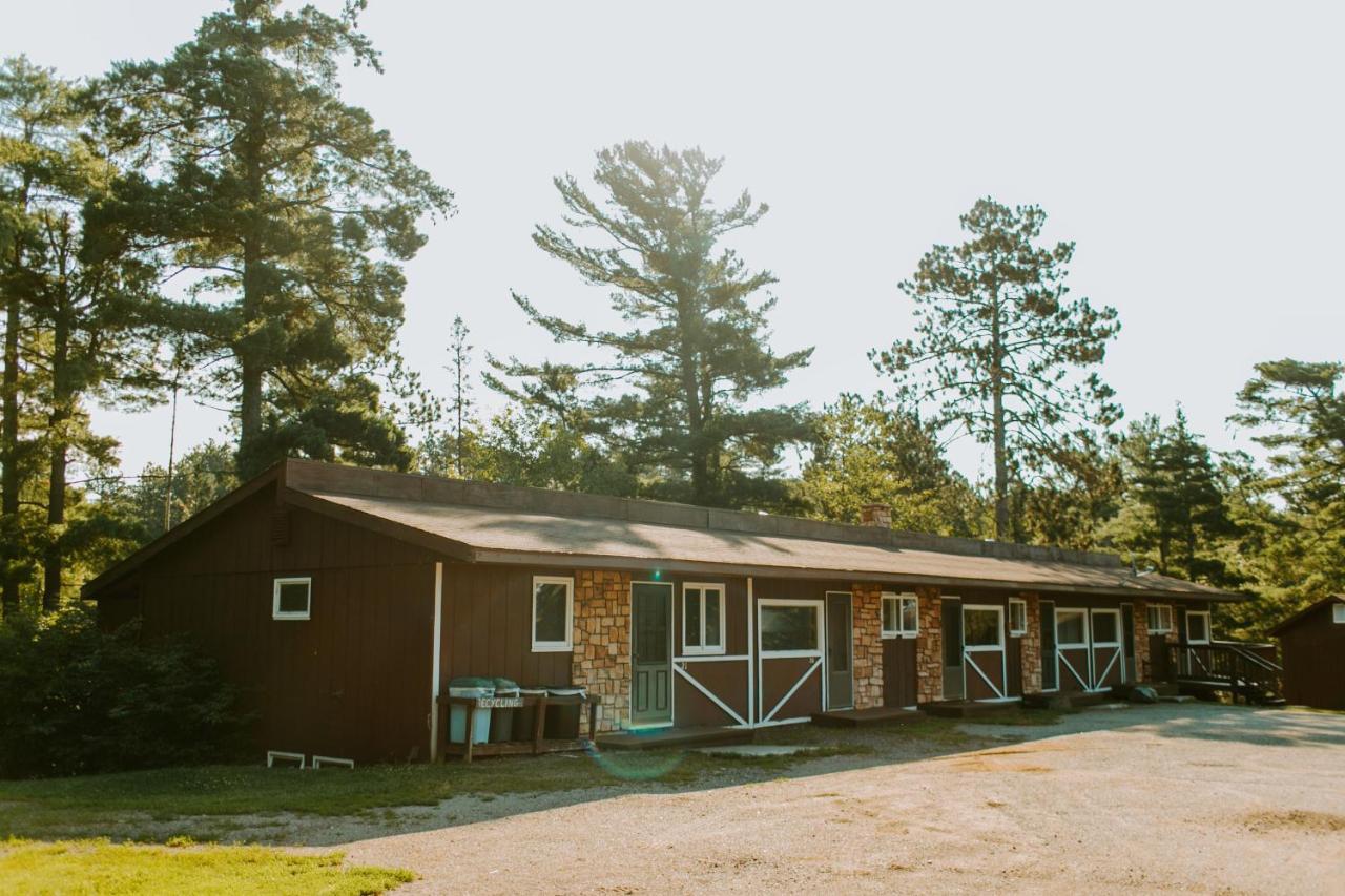 Silver Rapids Lodge & Campground Ely Exterior photo