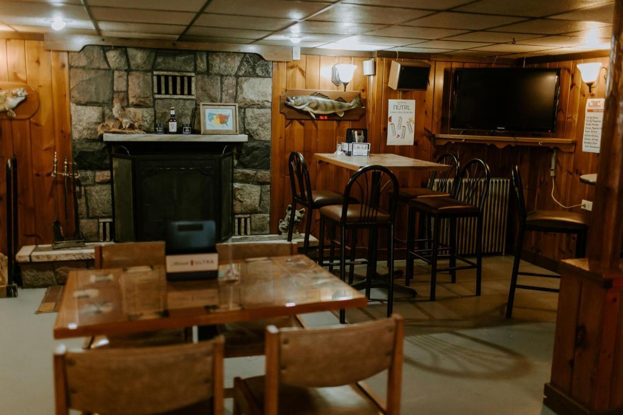 Silver Rapids Lodge & Campground Ely Exterior photo